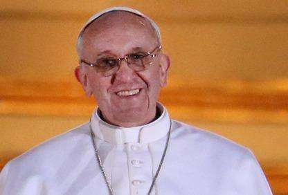 پاپ: مداخله نظامی در سوریه بی‌فایده است