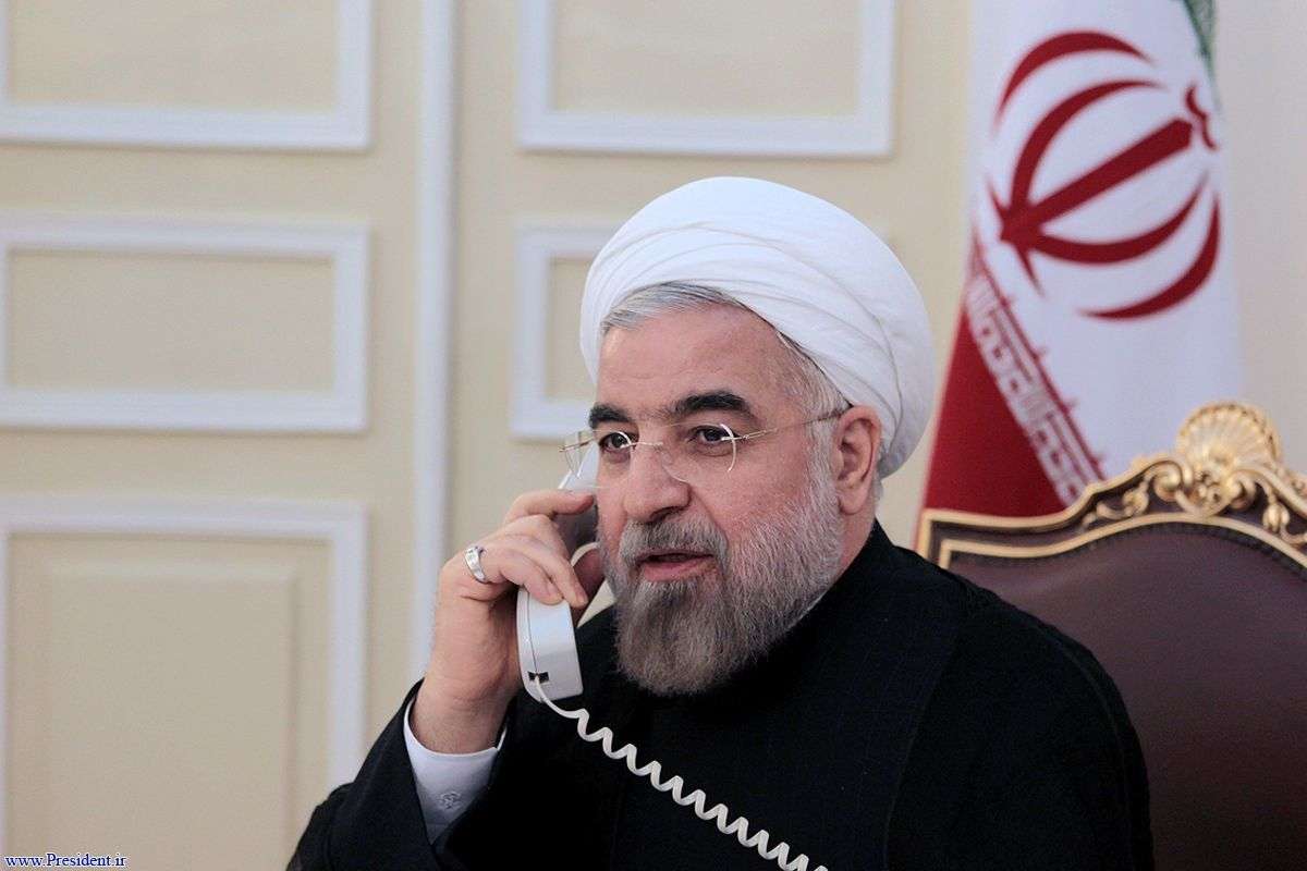 دکتر روحانی در تماس تلفنی رییس جمهوری ارمنستان: مصمم به توسعه روابط با ارمنستان هستیم