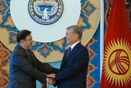 ایران و قرقیزستان چهار سند همکاری امضا کردند