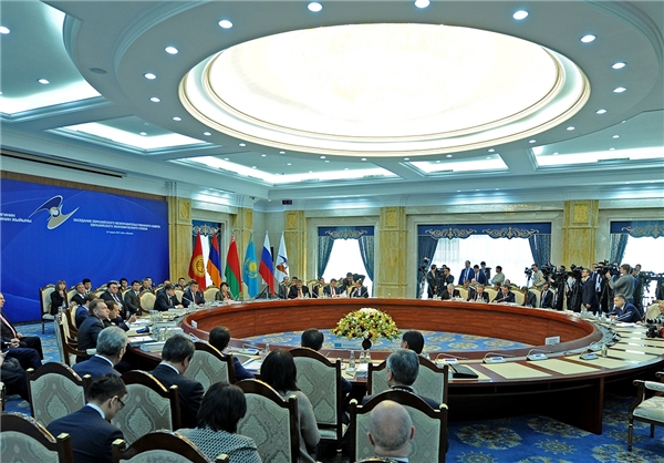 نخست وزیران اتحادیه اوراسیا 10 سند همکاری امضا کردند