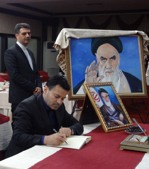 گرامیداشت یاد امام خمینی (ره) از سوی نماینده دولت جمهوری خودمختار نخجوان
