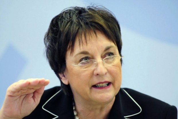 وزیر اقتصاد آلمان؛ اتحادیه اروپا اقدام آمریکا در تحریم روسیه را تلافی کند