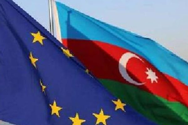 جمهوری آذربایجان دیپلماتهای اروپایی را می‌خرد