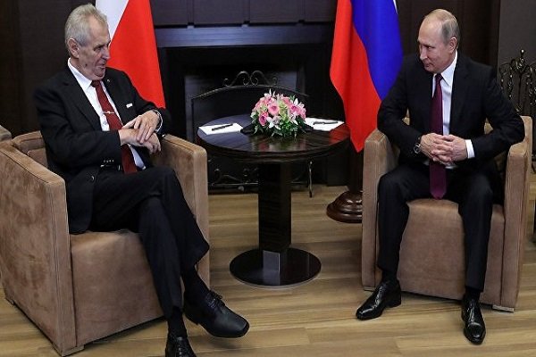 پوتین با رئیس جمهور چک دیدار کرد
