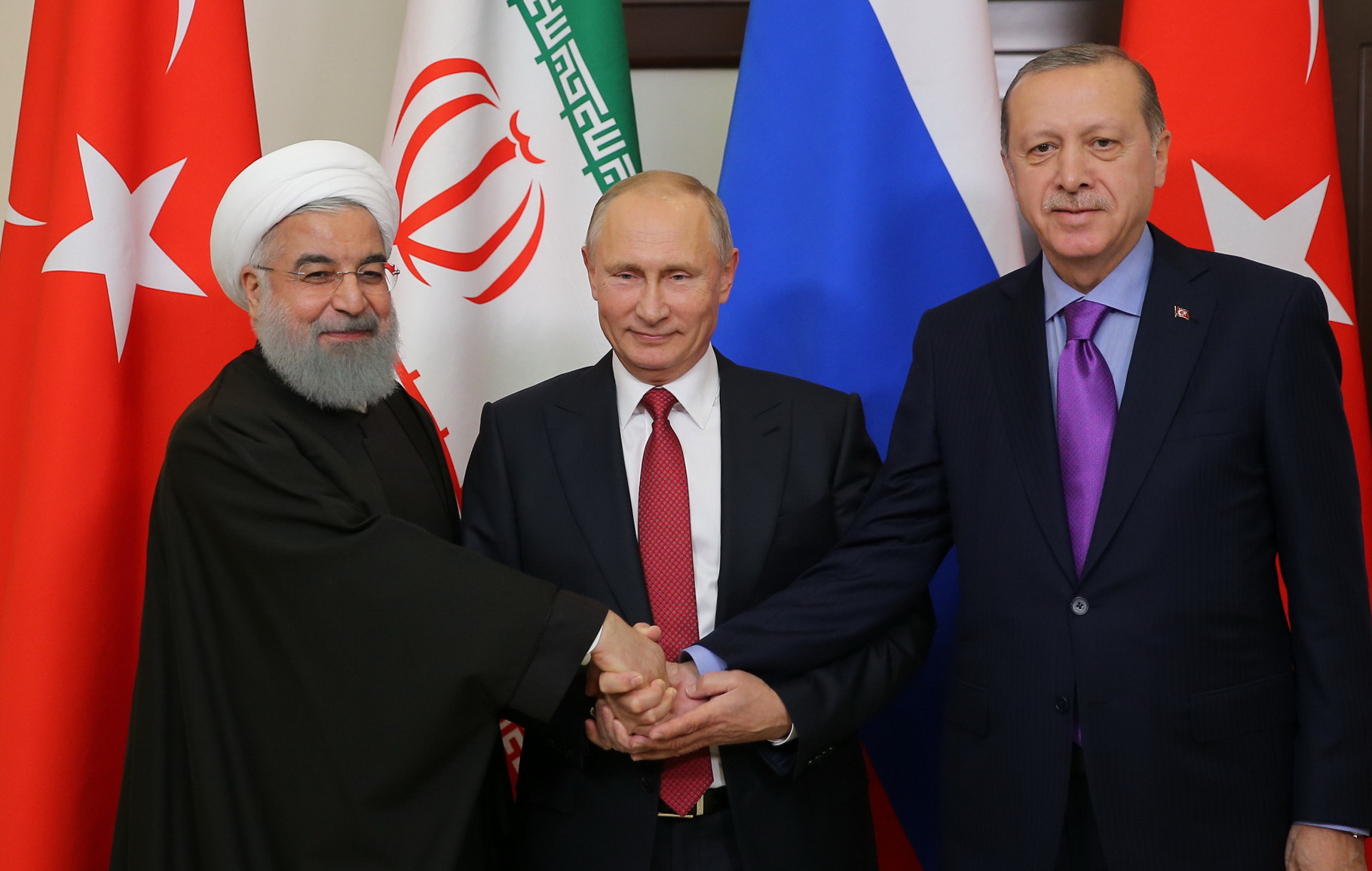 در پایان نشست سوچی منتشر شد؛ بیانیه روسای جمهوری ایران، روسیه و ترکیه