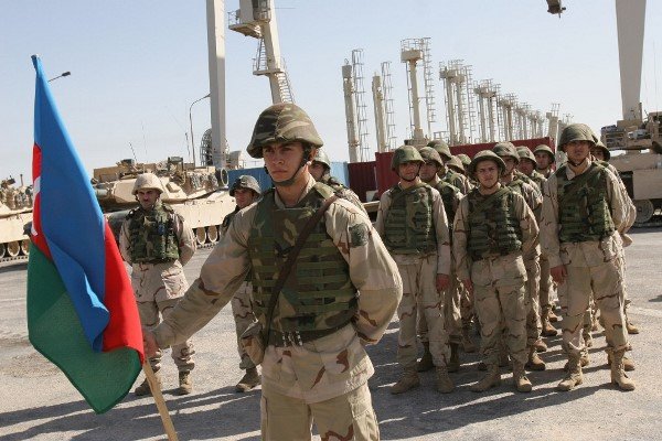 شمار نظامیان آذربایجانی در افغانستان افزایش می یابد