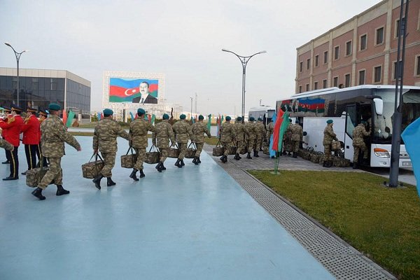 جمهوری آذربایجان تعداد نظامیان خود در افغانستان را افزایش داد