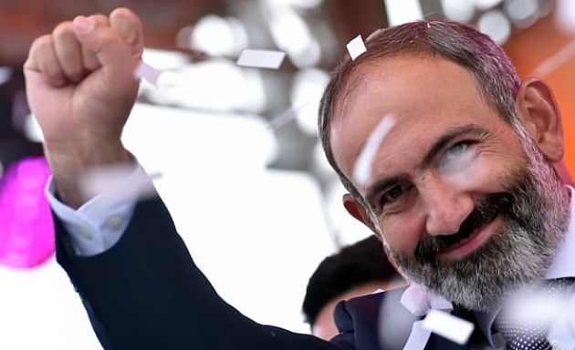 ابتکار پاشینیان در روند مذاکرات صلح؛ نخست‌وزیر ارمنستان با قره‌باغ چه می‌کند؟