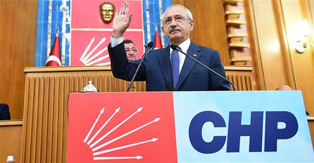 فشارها بر قلیچداراوغلو برای استعفا از رهبری حزب مردم جمهوری‌خواه ترکیه