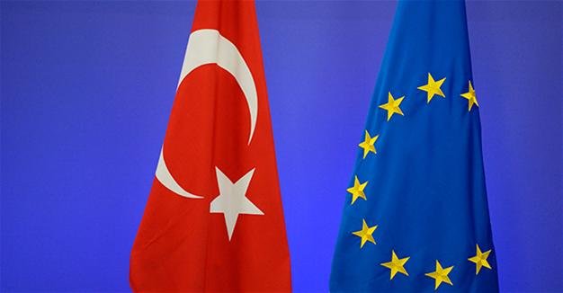 کمیسیونر اروپا در امور مهاجرت: وقتش رسیده ترکیه به اروپا نزدیک شود