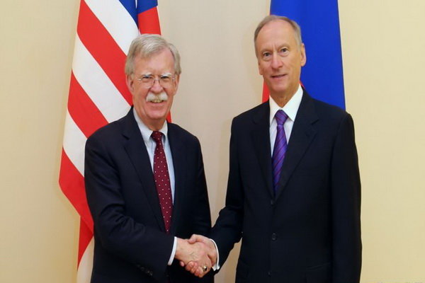 دبیر شورای امنیت ملی روسیه با «جان بولتون» دیدار کرد
