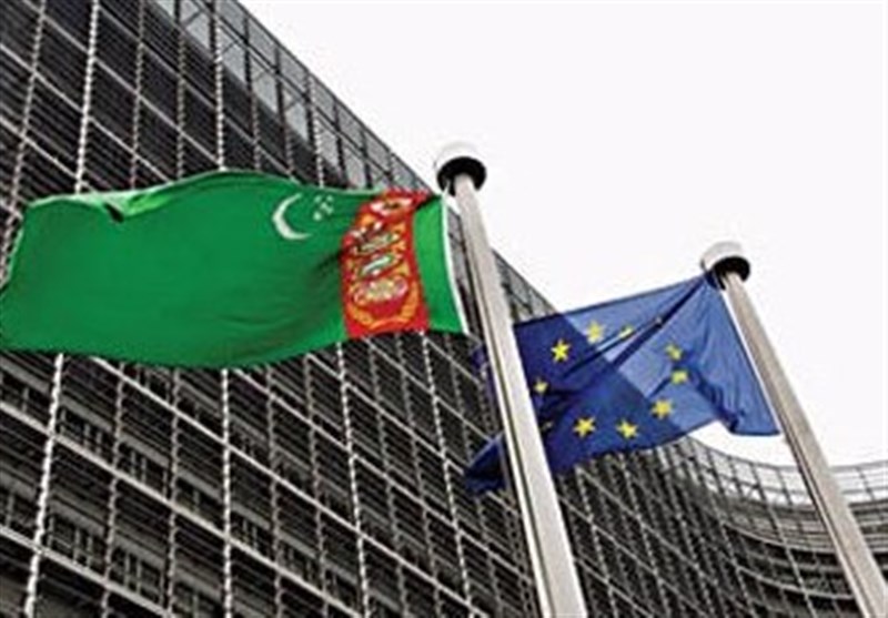 اتحادیه اروپا و ترکمنستان بر روی یک توافقنامه گازی کار می‌کنند