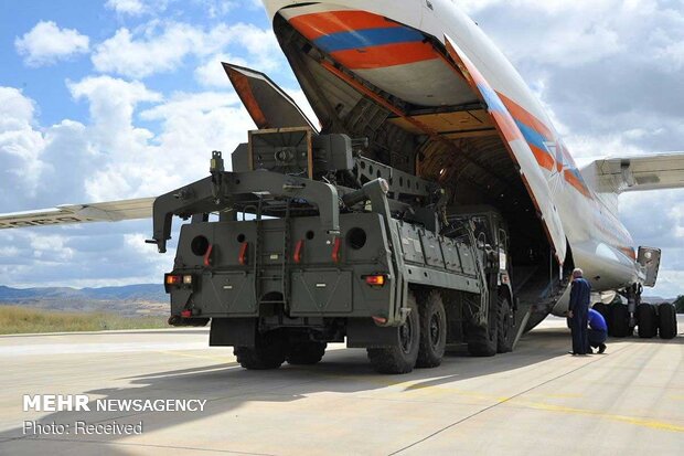 موشک‌های روسی اس ۴۰۰ تا شش ماه دیگر در ترکیه عملیاتی می‌شود