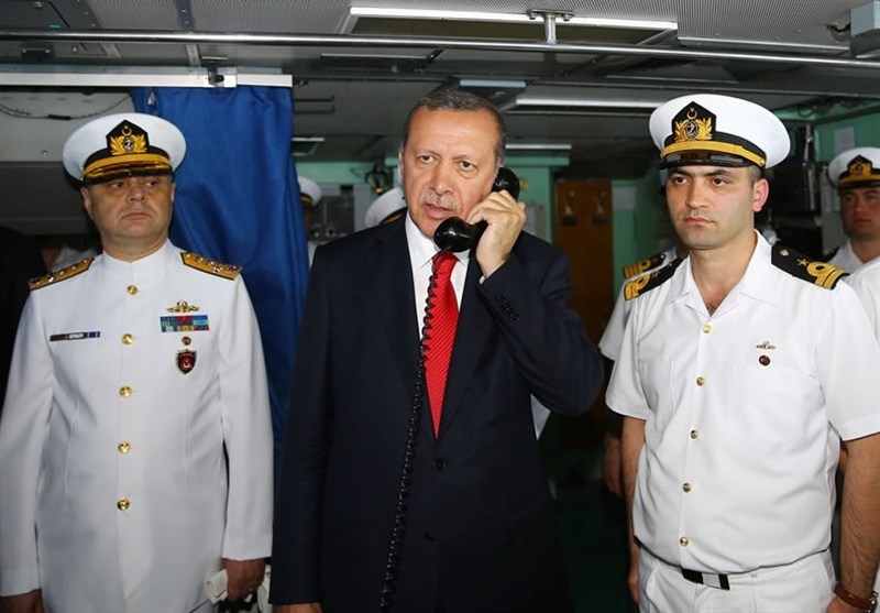 بیانیه دریاداران ترکیه و ترس اردوغان از ریسمان سیاه و سفید