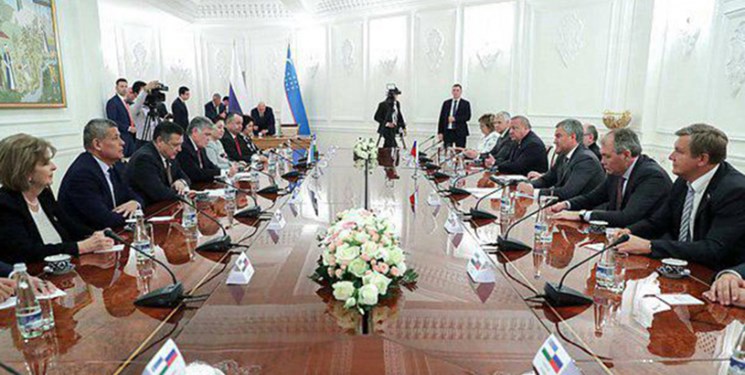 ازبکستان و روسیه قرارداد همکاری پارلمانی امضا کردند