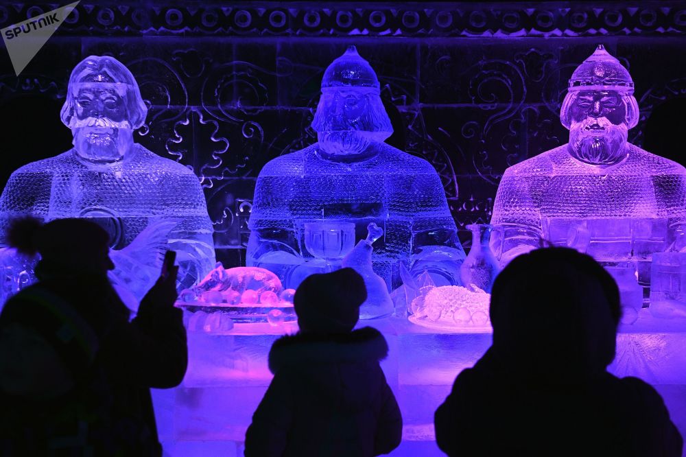 فستیوال مجسمه‌های یخی در مسکو  <img src="/images/picture_icon.png" width="16" height="16" border="0" align="top">