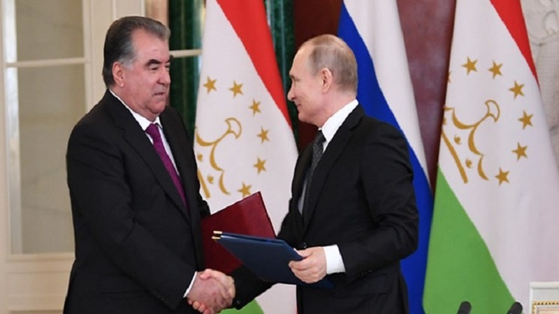 پوتین: مایلم همکاری ها را با تاجیکستان افزایش دهم