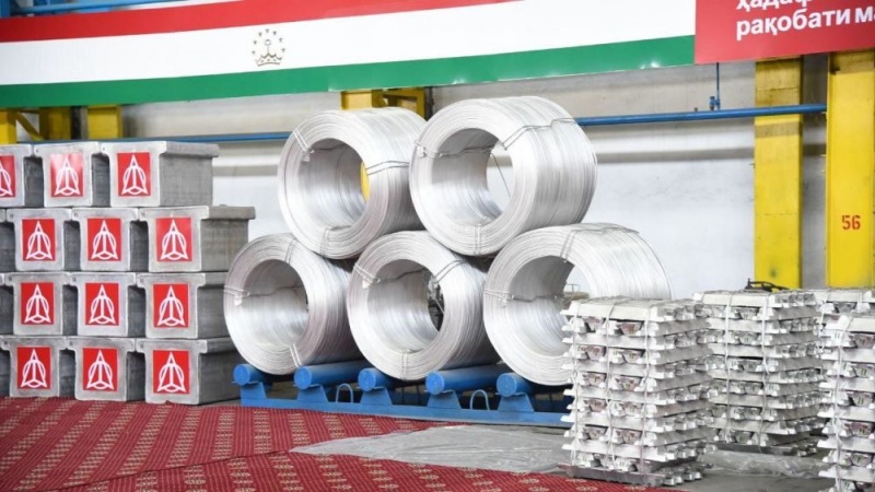 سرانه تولید صنعتی در تاجیکستان به 3 هزار و 365 سامانی رسید