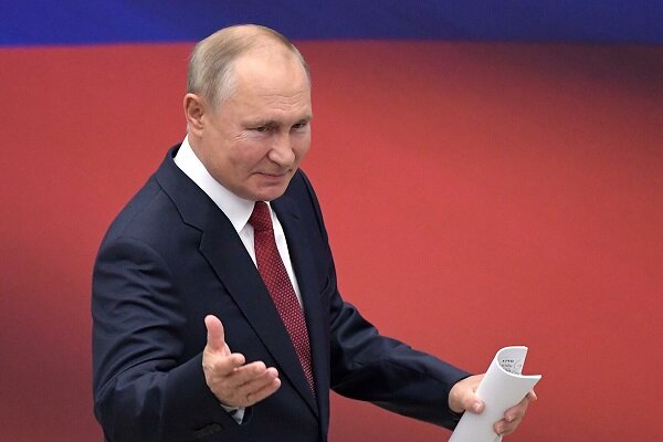پوتین: انتخابات روسیه کاملا شفاف و طبق قانون اساسی این کشور برگزار شد