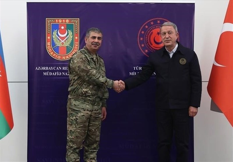 گفت‌وگوی تلفنی وزرای دفاع ترکیه و جمهوری آذربایجان