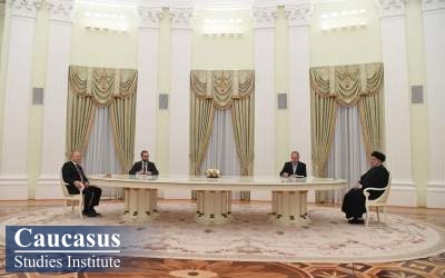 دیدار حجت الاسلام سید ابراهیم رئیسی با ولادیمیر پوتین  <img src="/images/picture_icon.png" width="16" height="16" border="0" align="top">