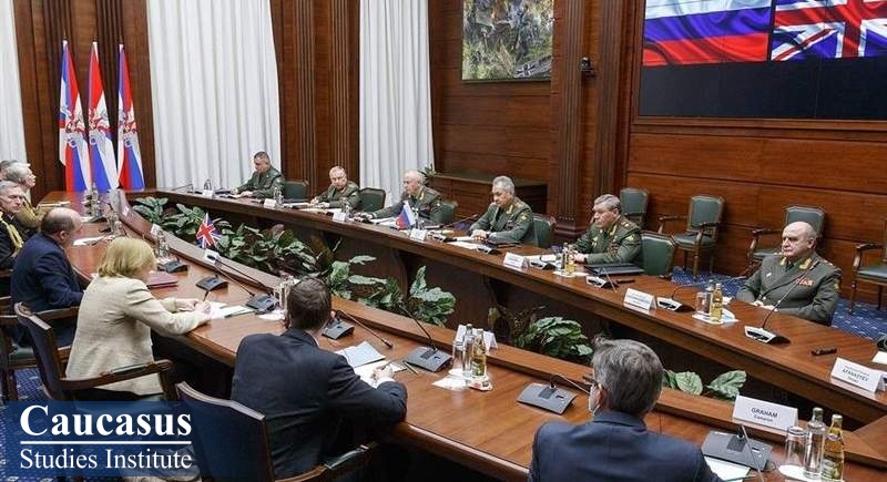 مذاکرات وزرای دفاع روسیه و انگلیس با هدف کاهش تنش کنونی در اروپا