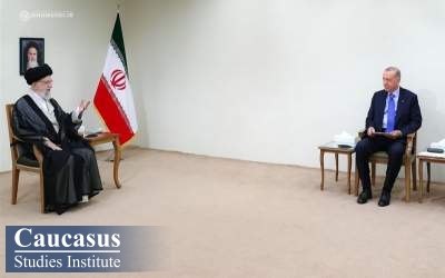 مقام معظم رهبری حضرت آیت‌الله خامنه‌ای: حمله نظامی به شمال سوریه به‌ضرر ترکیه، سوریه و منطقه و به‌نفع تروریست‌ها خواهد بود
