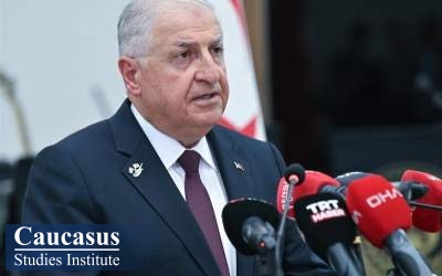 وزیر دفاع ترکیه: خندق‌های مرزی با ایران تا پایان امسال تکمیل می‌شود